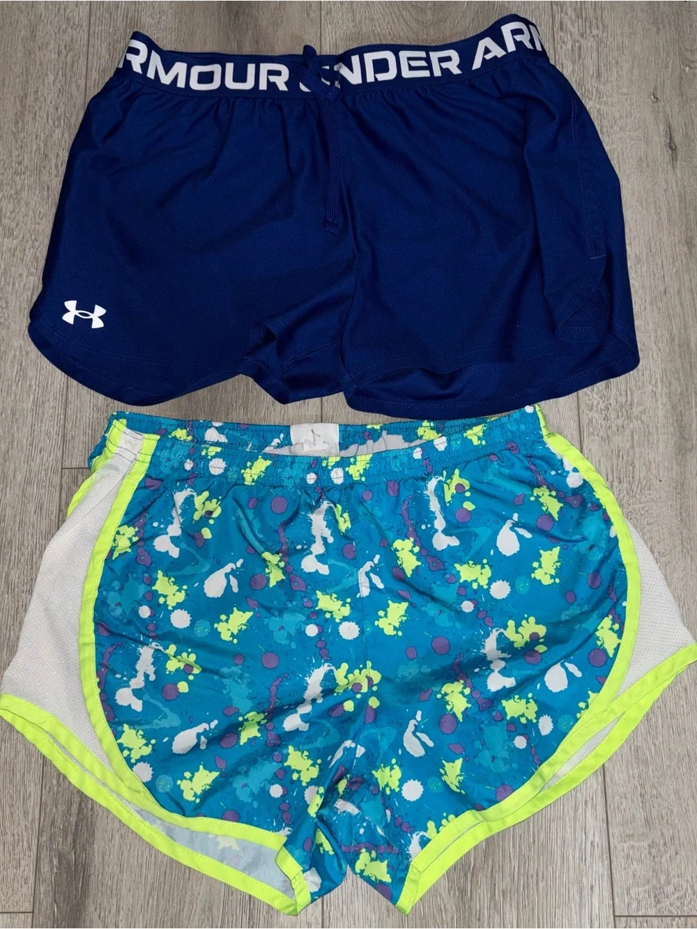 Under Armour Girls Athletic Shorts size Youth XL Blue
